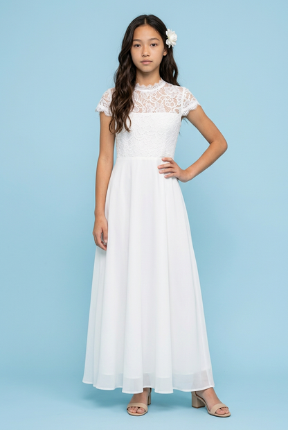 Girl wearing a white chiffon dress