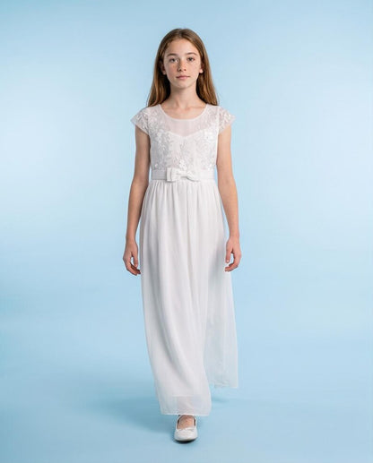 Girl in Chiffon white dress