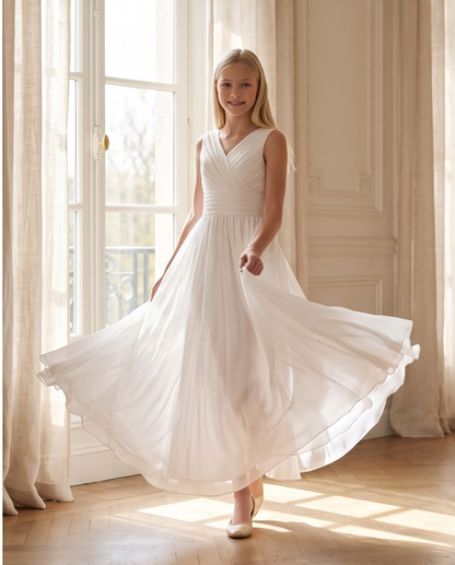 Girls White Chiffon Flower Girl Dress – Elegant Sleeveless Junior Bridesmaid Gown